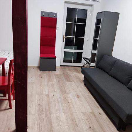 Motýlí chalupa - luxusní apartmány u Ještědu Dlouhy Most Esterno foto